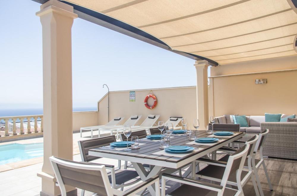 Luxurious Villa With Amazing Sea View And Pool Caleta De Fuste Exterior foto